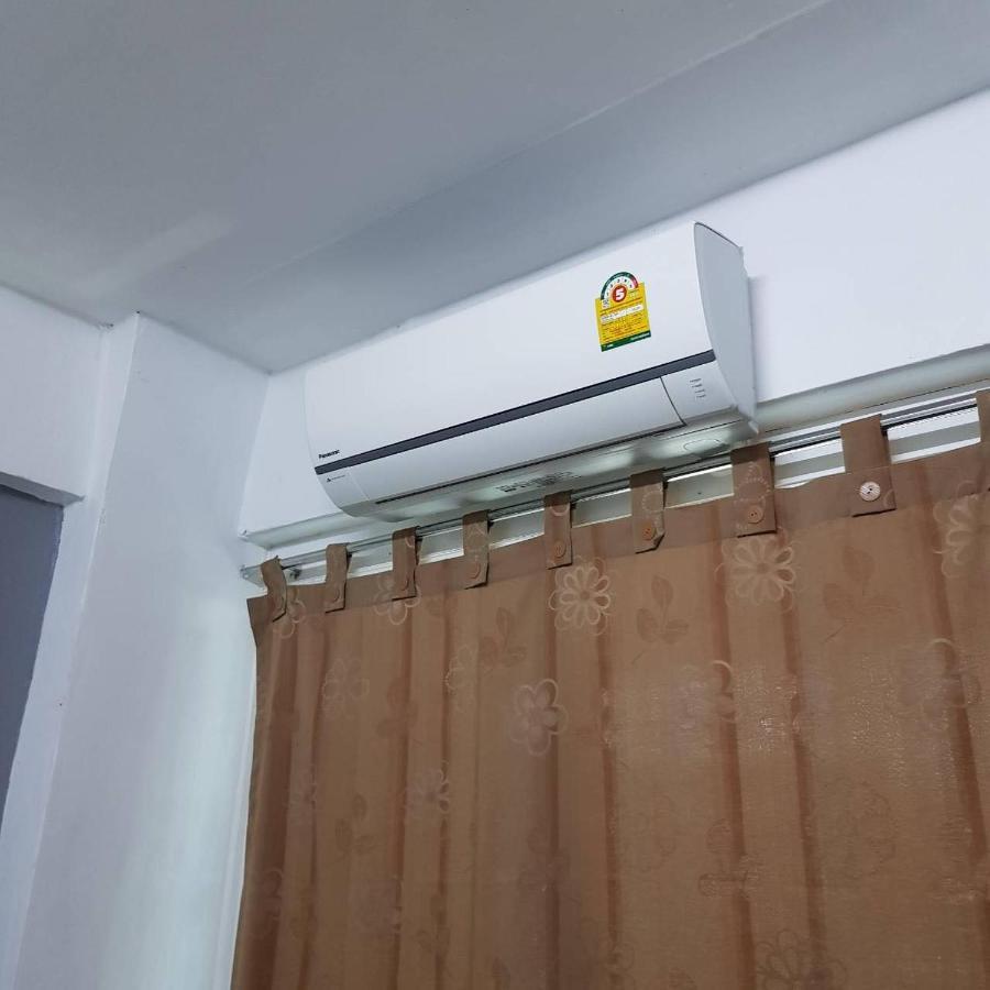 Oblique Apartment - ออฟบลิค อพาร์ทเมนท์ Nonthaburi Exteriör bild