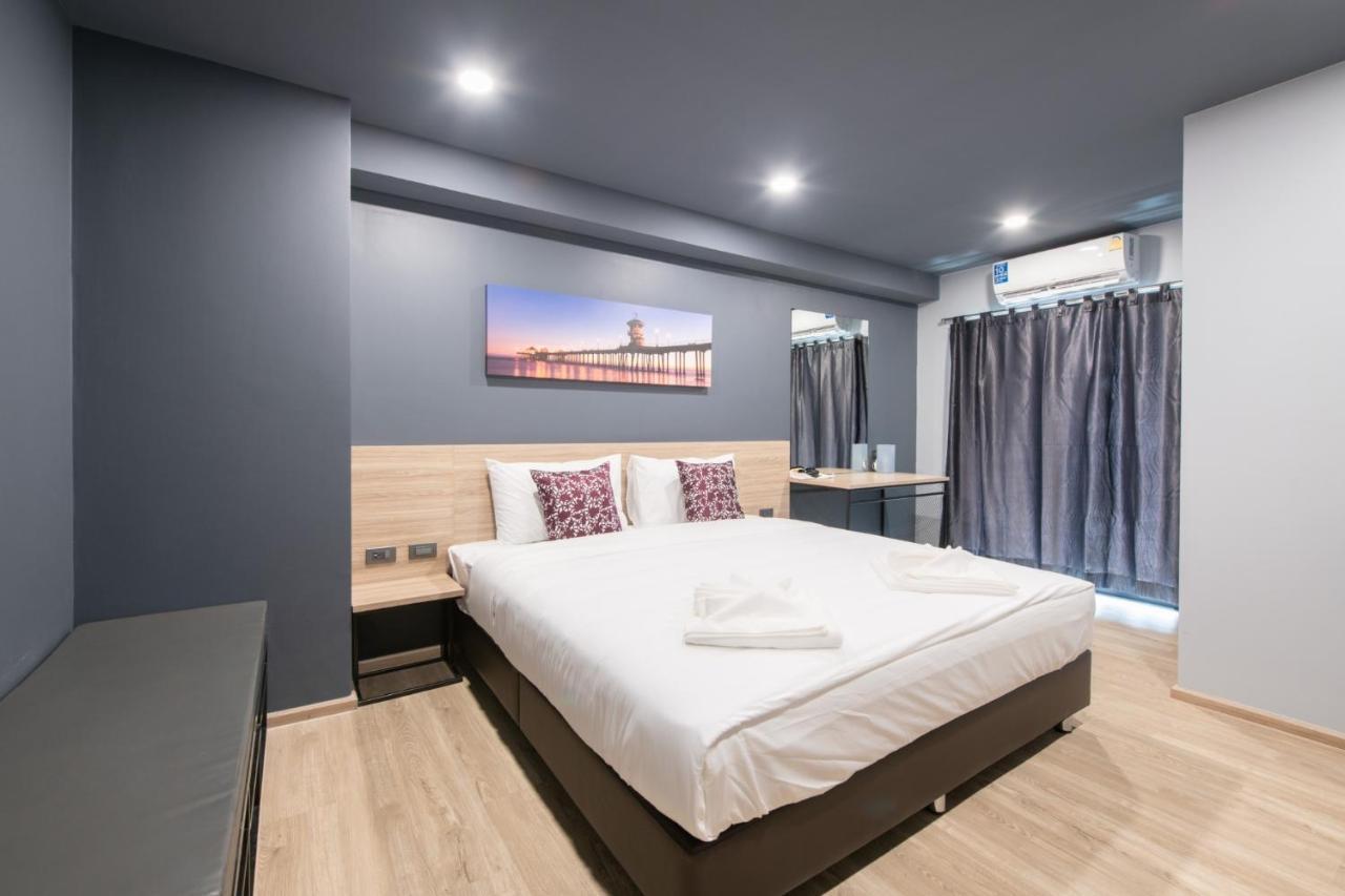 Oblique Apartment - ออฟบลิค อพาร์ทเมนท์ Nonthaburi Exteriör bild